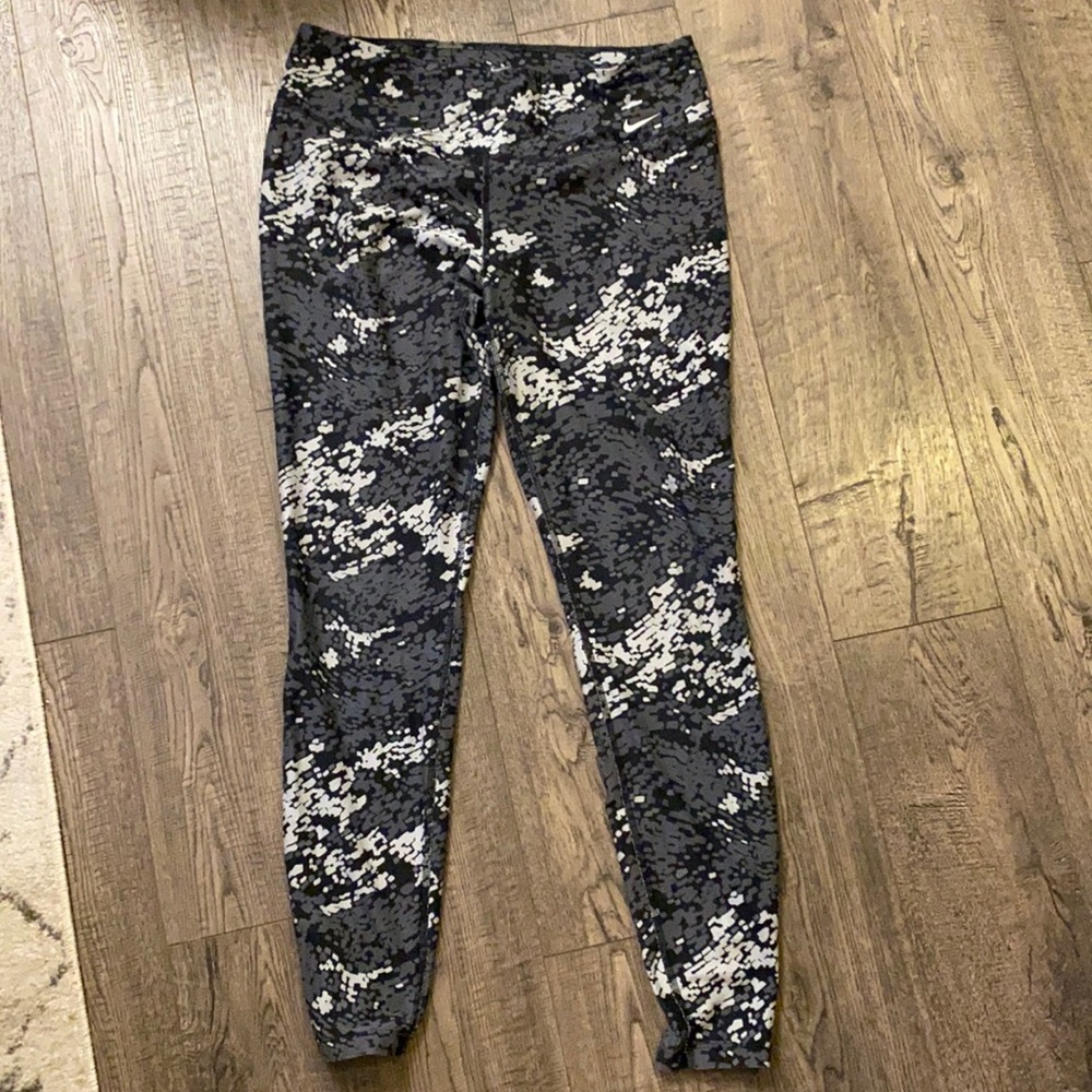 Nike athletic leggings- size L